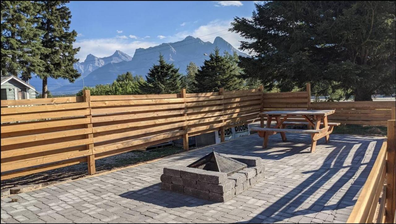 Mountainview -Privatechalet Sleep7- 5Min To Dt Vacation Home Canmore Buitenkant foto